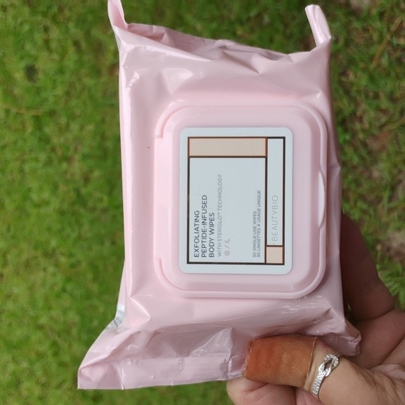 Beautybio Other - Buy it Now Price Beaty Bio Exfoliating Peptide-Infused Body Wipes
